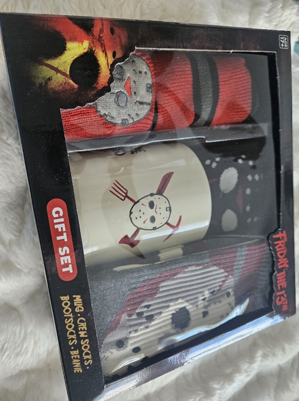 NEW IN BOX Friday the 13th Horror Mug & Sock Gift Set - Red, Black, Cream